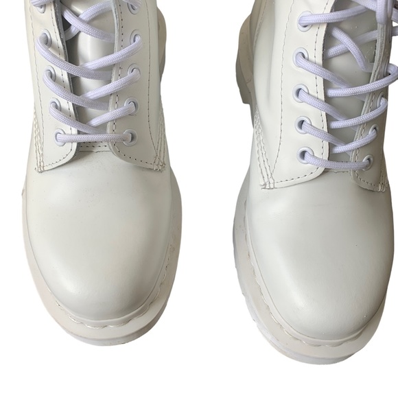 Dr. Martens 1460 Pascal Mono 8-eye White Boot Women's Size 9 - Picture 2 of 11